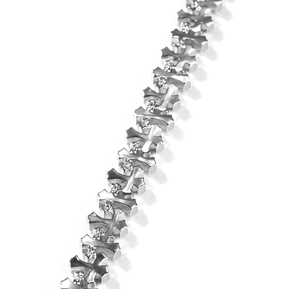 Men’s Iced Out Cross Necklace – Cubic Zirconia Hip Hop Chain Pendant in Gold or Silver