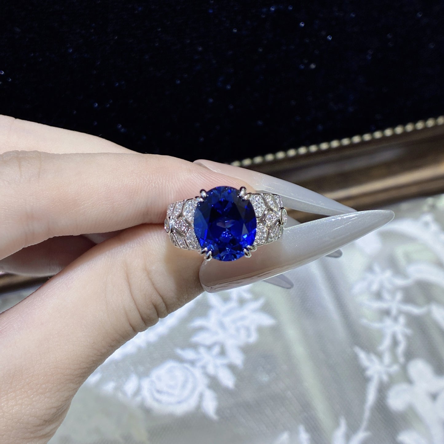 Blue Sapphire Ring for Women, Oval Cut Lab-Grown Royal Blue Ring product image
