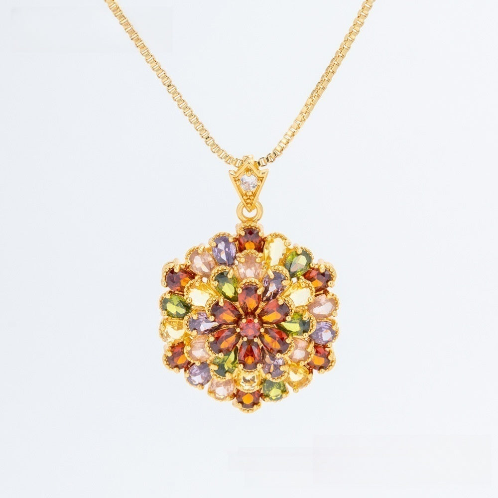 Vintage Teardrop Floral Pendant Necklace for Women Elegant Statement Jewelry product image