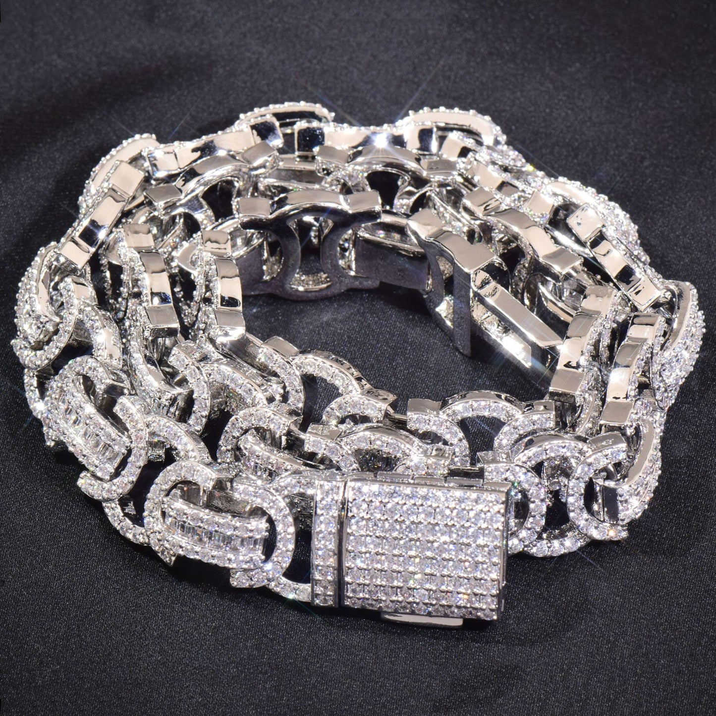 Iced Out Hip Hop Chain Necklace