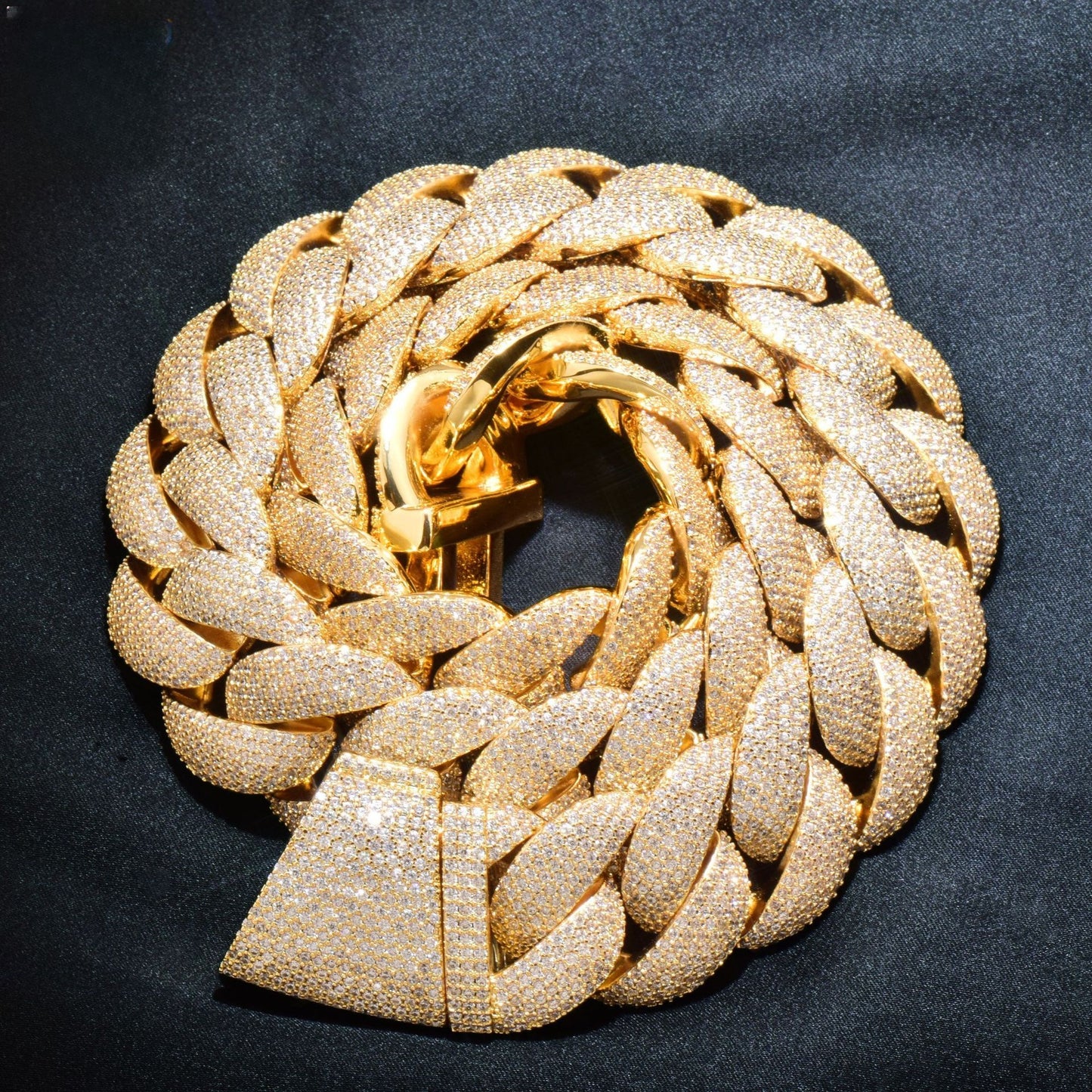 Iced Cuban Link Chain for Men