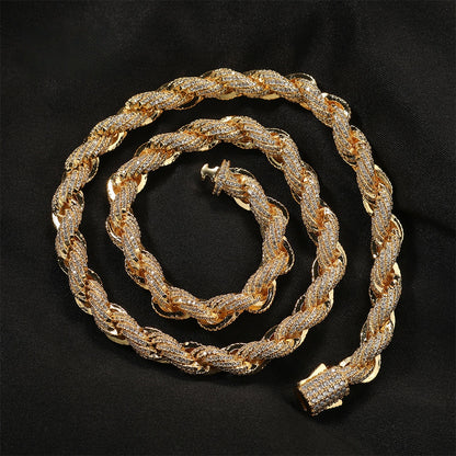 8mm Iced Out Twisted Link Chain Necklack