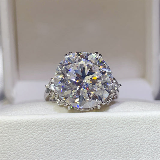 10 Carat Moissanite Round Cut Ring with Side Stone Detail, U Shape Geometric Statement Ring for Women