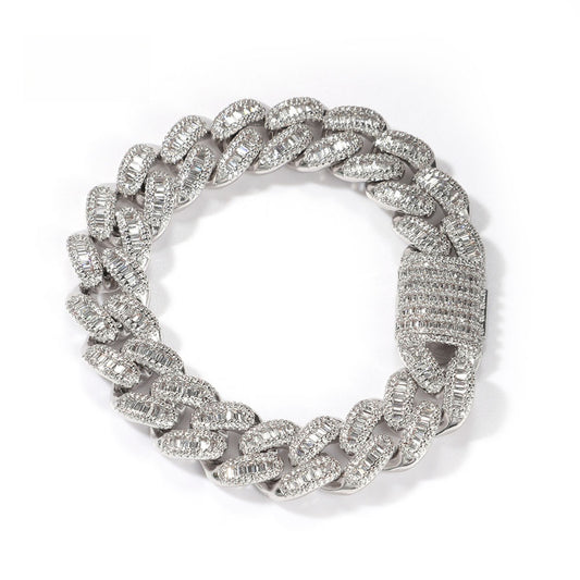 Iced Out Cuban Link Bracelet with Cubic Zirconia – Unisex Statement Chain Bracelet in Gold or Silver, 7 Inch & 8 Inch