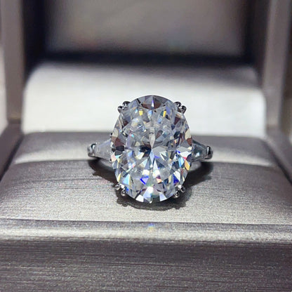 Oval Cut Moissanite Ring for Women, Large Solitaire Engagement Ring with Geometric Side Accents