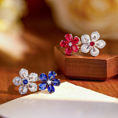 Vintage Flower Ring in 925 Silver, Lab-Grown Gemstone Floral Design