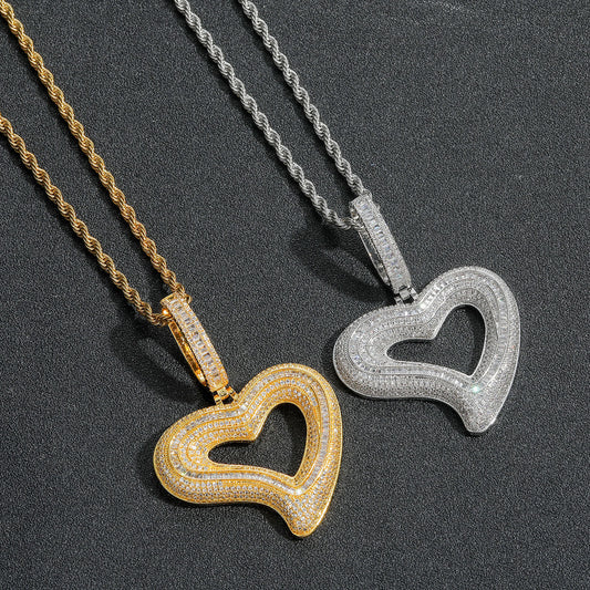 Hip Hop Light Luxury Heart Cubic Zirconia Pendant Necklace for Men and Women