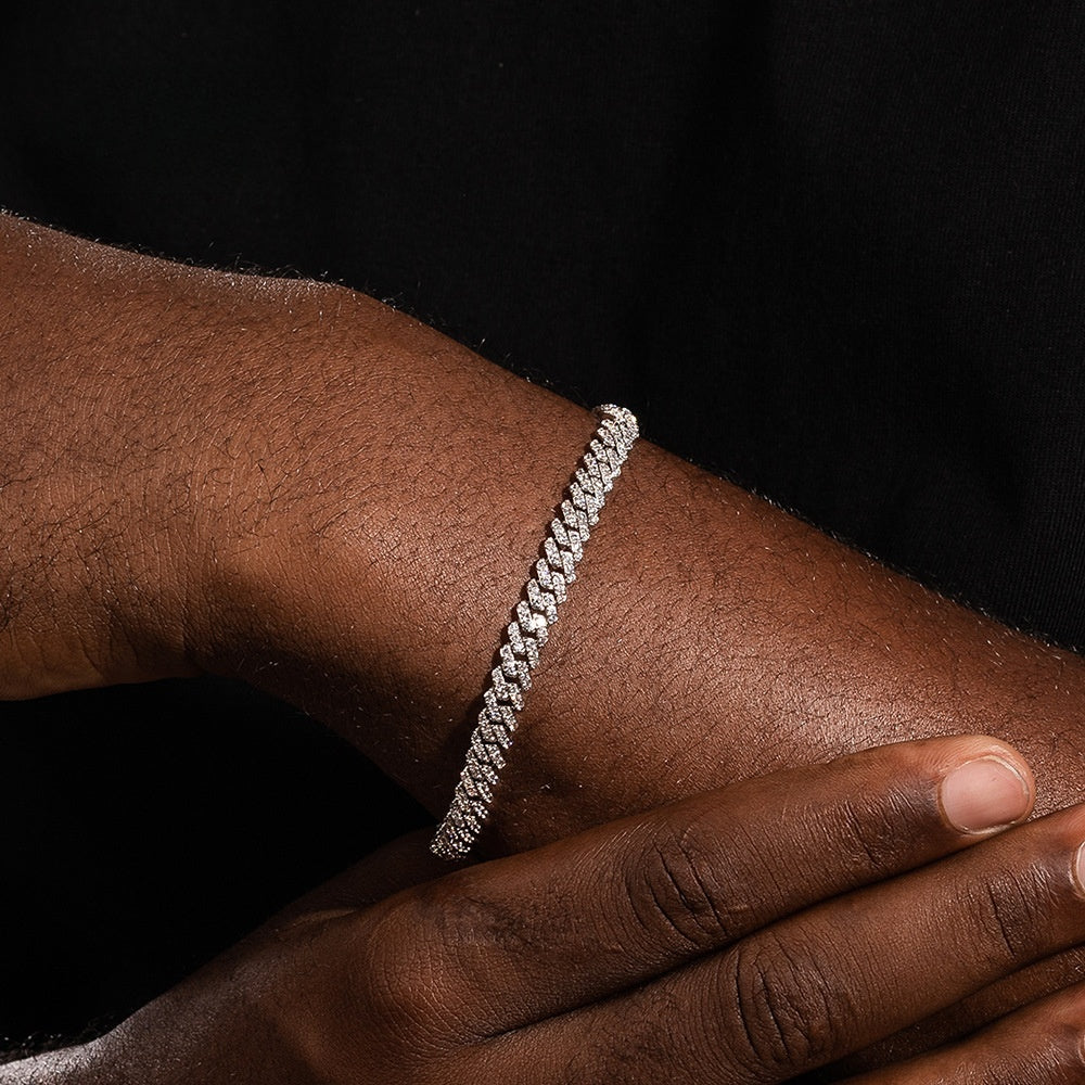 Unisex Iced Out Cuban Link Bracelet with Cubic Zirconia Chain in Gold or Silver