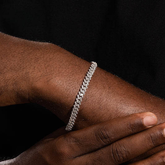 Unisex Iced Out Cuban Link Bracelet with Cubic Zirconia Chain in Gold or Silver