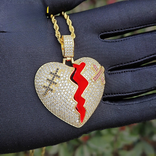 Iced Out Broken Heart Pendant Necklace Unisex Hip Hop Statement Chain