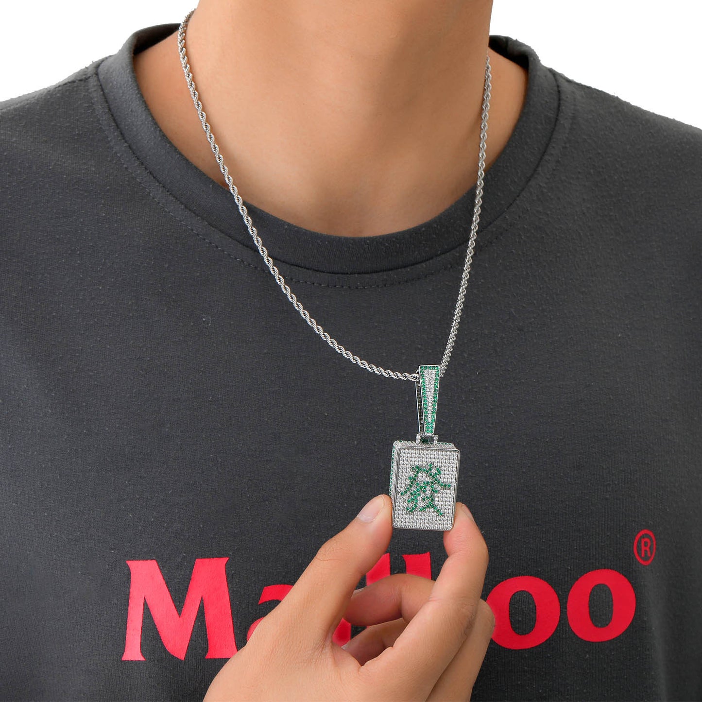 Light Luxury Geometric Square Cubic Zirconia Pendant Necklace for Men and Women