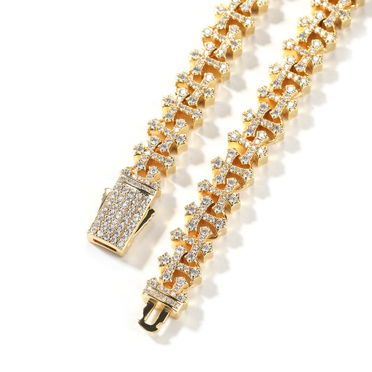 Men’s Iced Out Cross Necklace – Cubic Zirconia Hip Hop Chain Pendant in Gold or Silver