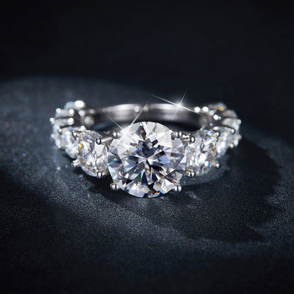 4 Carat Round Moissanite Halo Ring, Sparkling Engagement Ring for Women