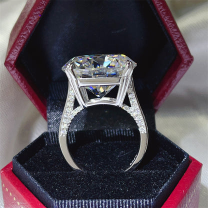 20 Carat Moissanite Ring for Women – Oversized Round Solitaire Engagement Ring