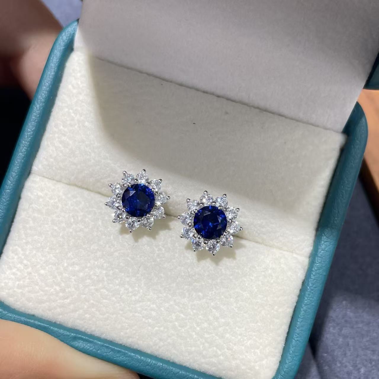 Blue Flower Jewelry Set with Sapphire-Look Stone, Floral Earrings Necklace Ring product image