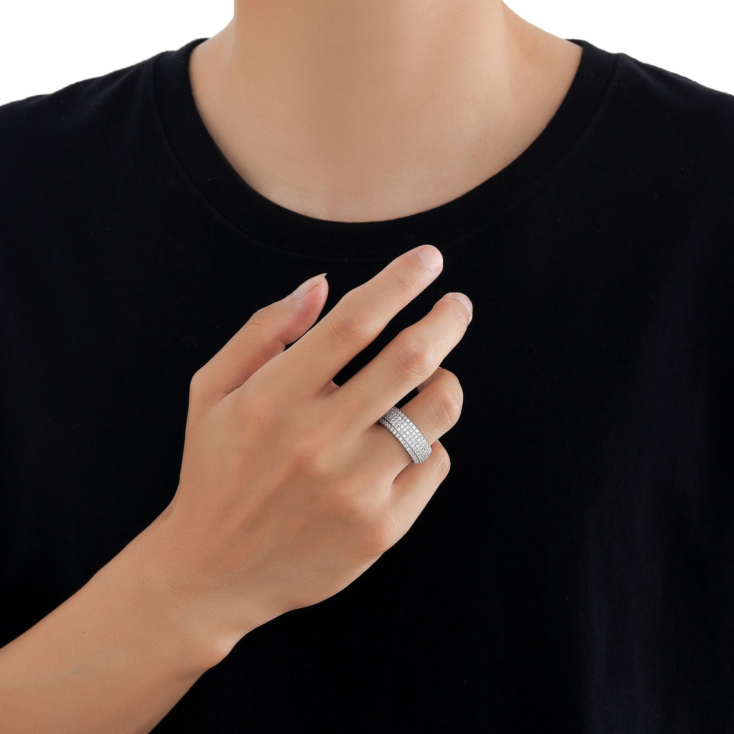 Hip Hop Minimalist Fashion Cubic Zirconia Ring for Men and Women
