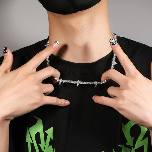 Unisex Iced Arrow Chain Necklace Pendant - Statement Hip Hop Crystal Chain in Silver, Gold, Rose Gold, Black & Glow Colorways