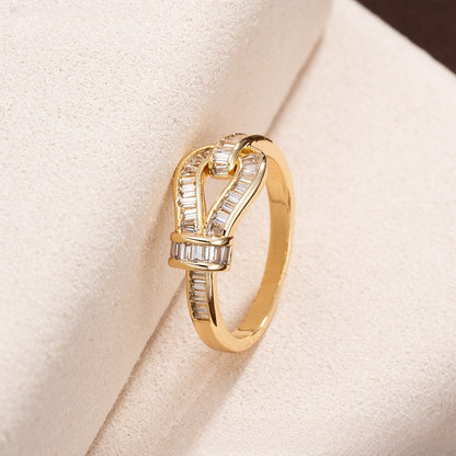 Women’s Minimalist Clover Statement Ring