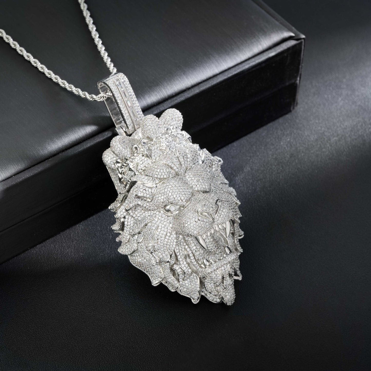 Lion Head Pavé Pendant Charm Necklace, Hip Hop Statement Jewelry