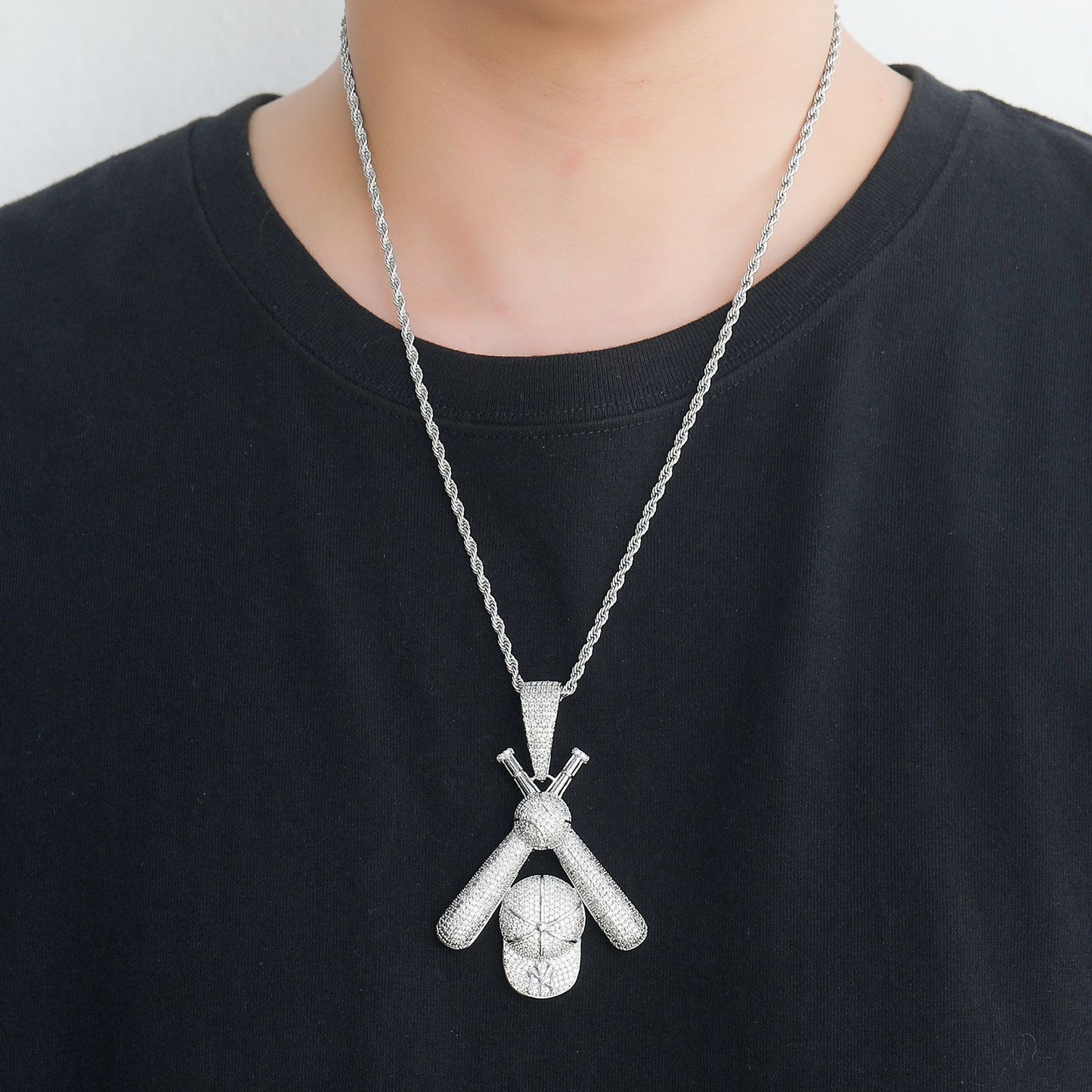 Hip Hop Fashion Cubic Zirconia Pendant Necklace for Men and Women