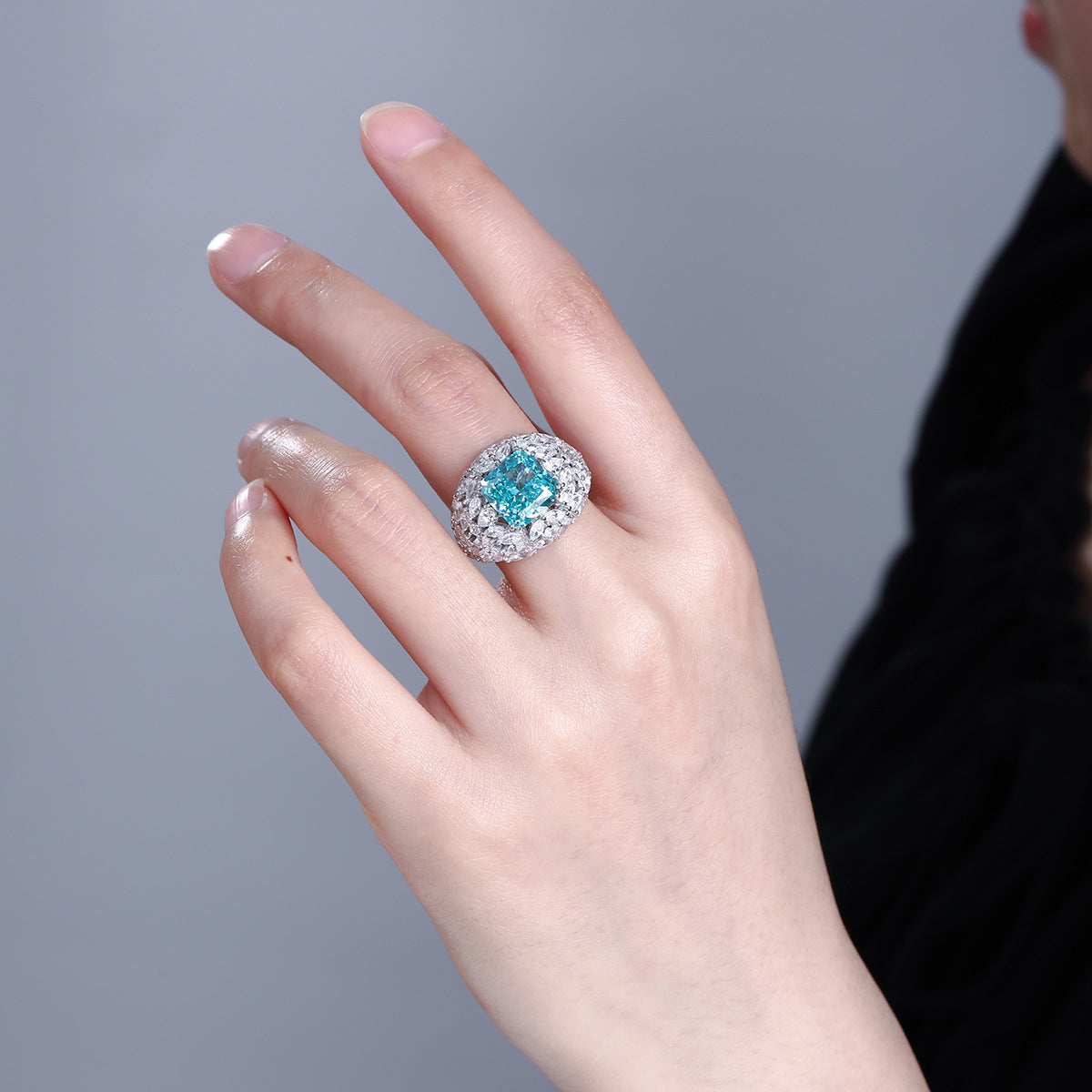 Blue Square Halo Ring for Women, 5 Carat Look, S925 Silver with 18K Gold-Plated Finish product image