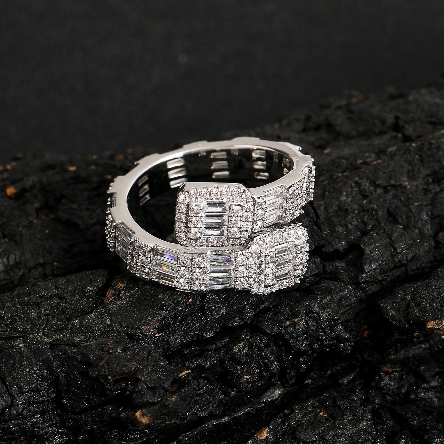 Hip Hop Light Luxury Square Cubic Zirconia Ring for Men and Women