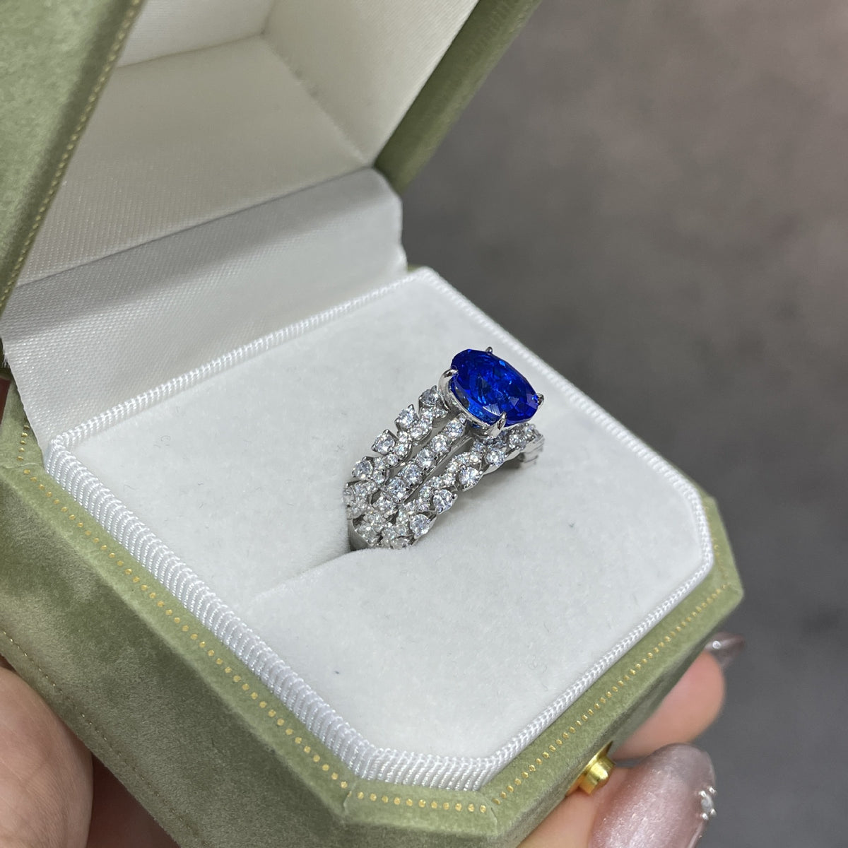 Lab-Grown Blue Spinel Oval Ring, S925 Silver with 18k Gold Plating, Sparkling Pavé Accent Ring product image