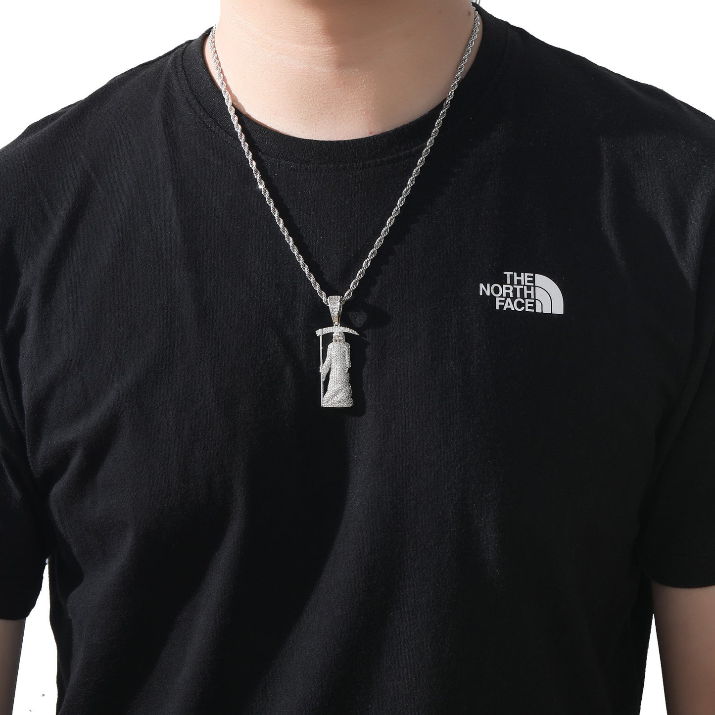 Hip Hop Skull Cubic Zirconia Pendant Necklace for Men and Women