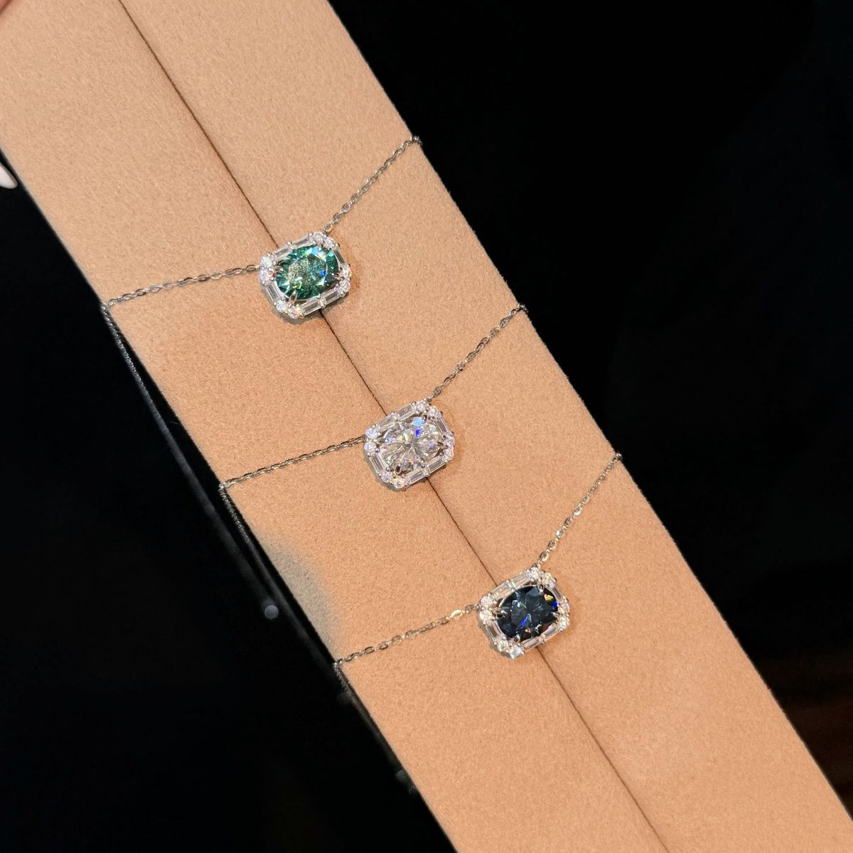 2 Carat Moissanite Pendant Necklace, S925 Silver Snake Chain Halo Pendant, Clear Green Blue product image