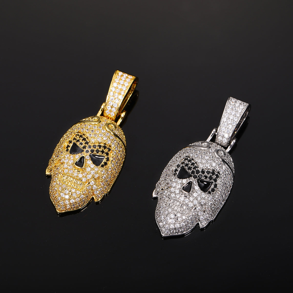 Iced Out Skull Pendant Necklace for Men Women, Hip Hop Copper Jewelry with Cubic Zirconia Rope Chain product image