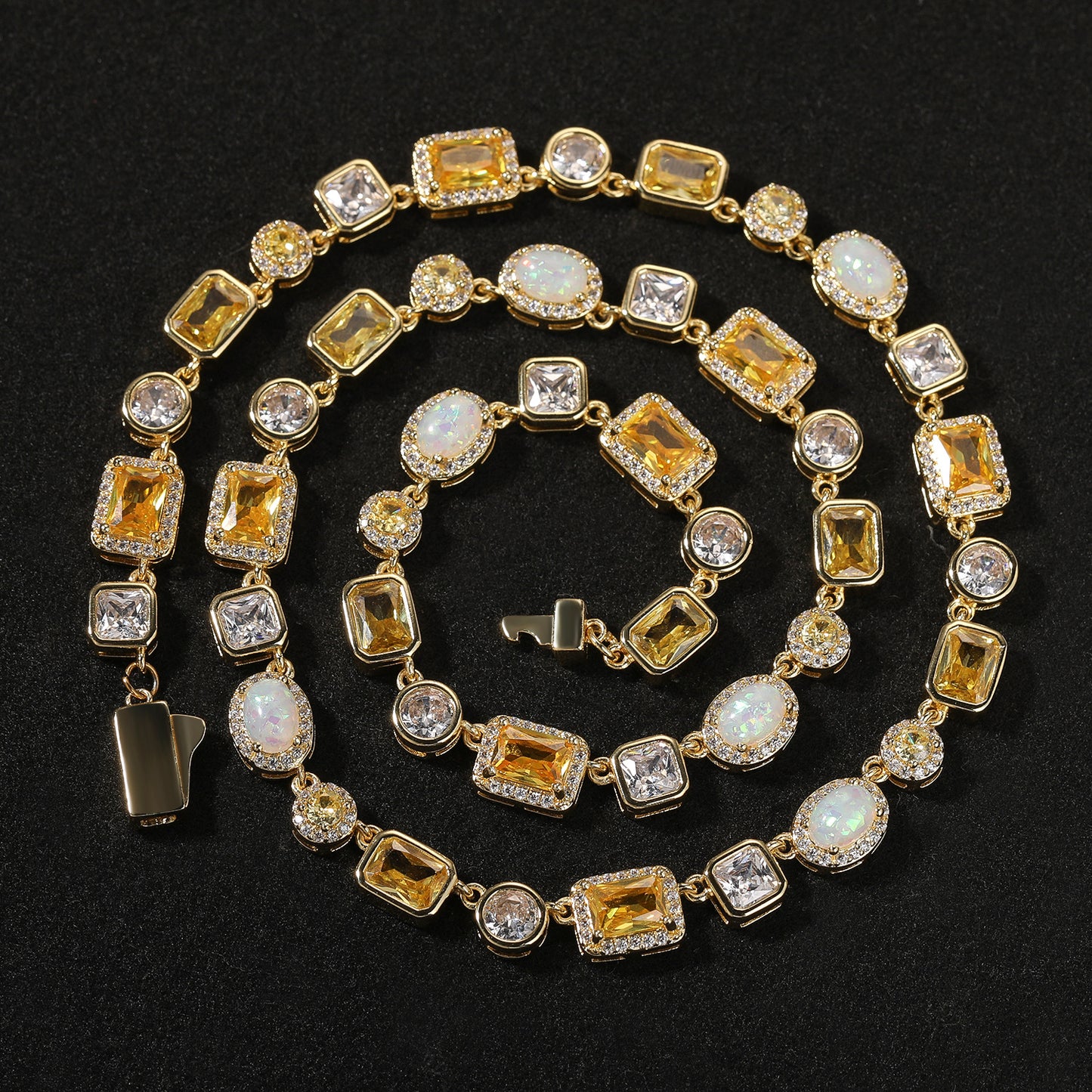 Hip Hop Cubic Zirconia Pendant Necklace for Women & Men - Gold or Silver Tone Geometric Statement Chain