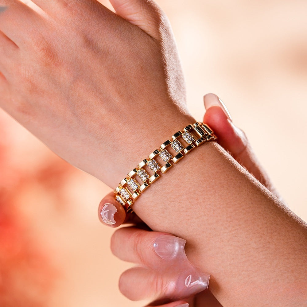 Geometric Link Crystal Bracelet for Women Trendy Luxe Statement Chain