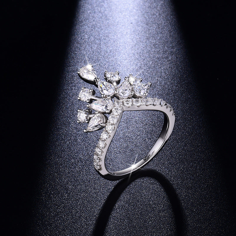 Moissanite Crown Halo Ring, S925 Silver 18K Gold Plated Tiara Stackable Ring for Women product image