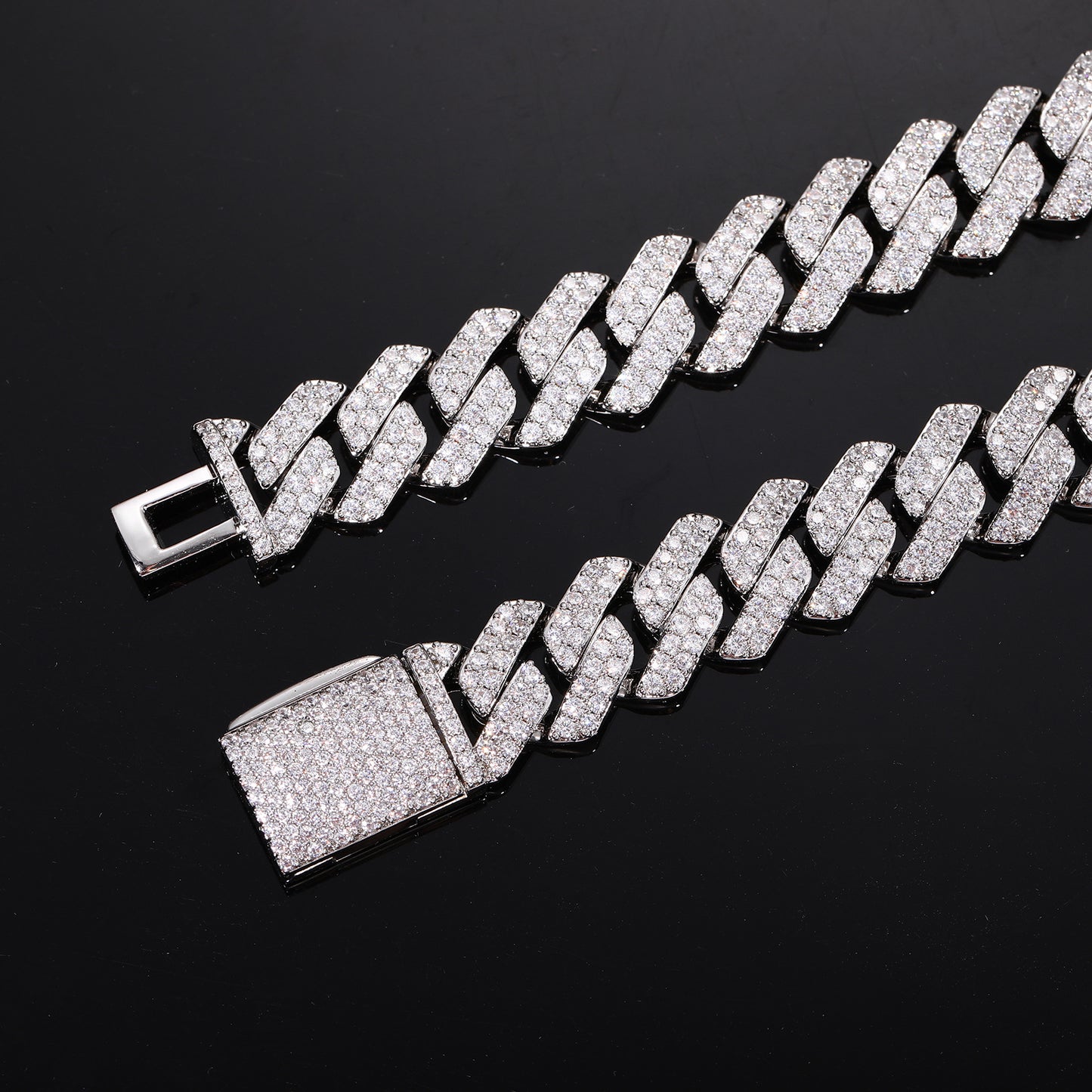Iced Out Cuban Link Chain Bracelet 12mm Zircon Link Chain for Men and Women product image