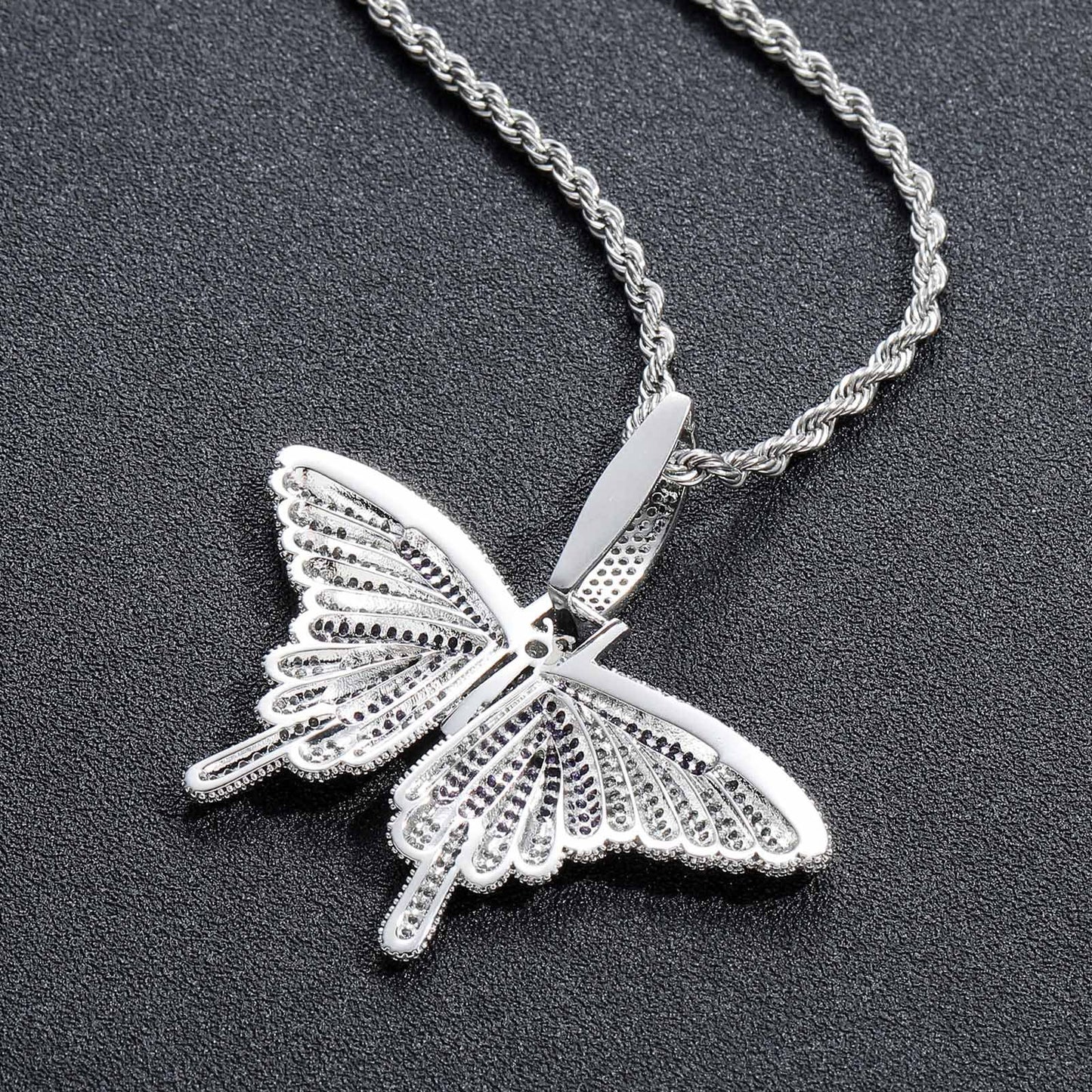 Hip Hop Light Luxury Butterfly Cubic Zirconia Pendant Necklace for Men and Women