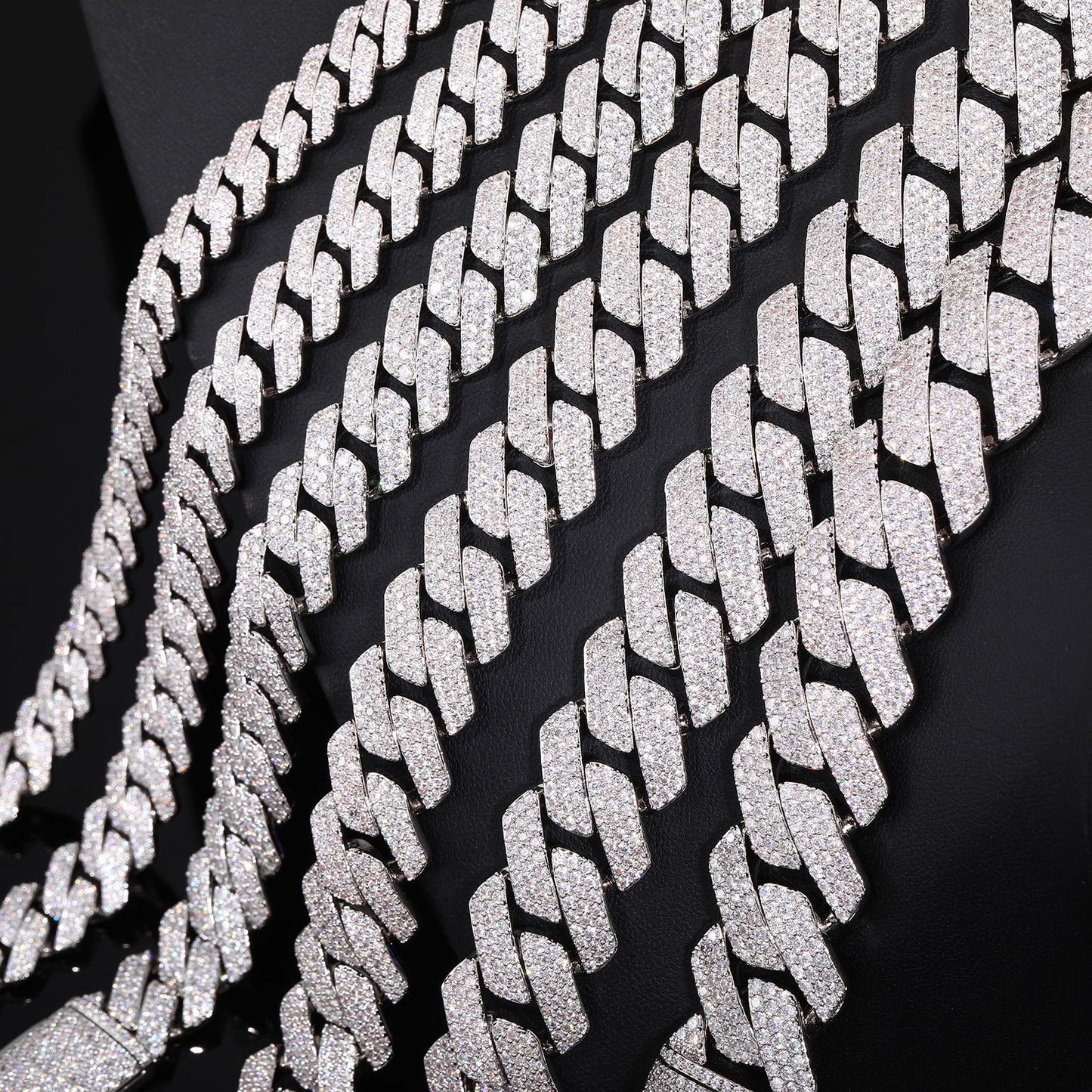 10MM Iced Out Cuban Link Chain Necklace for Men & Women – Geometric Zircon Hip Hop Statement Jewelry product image