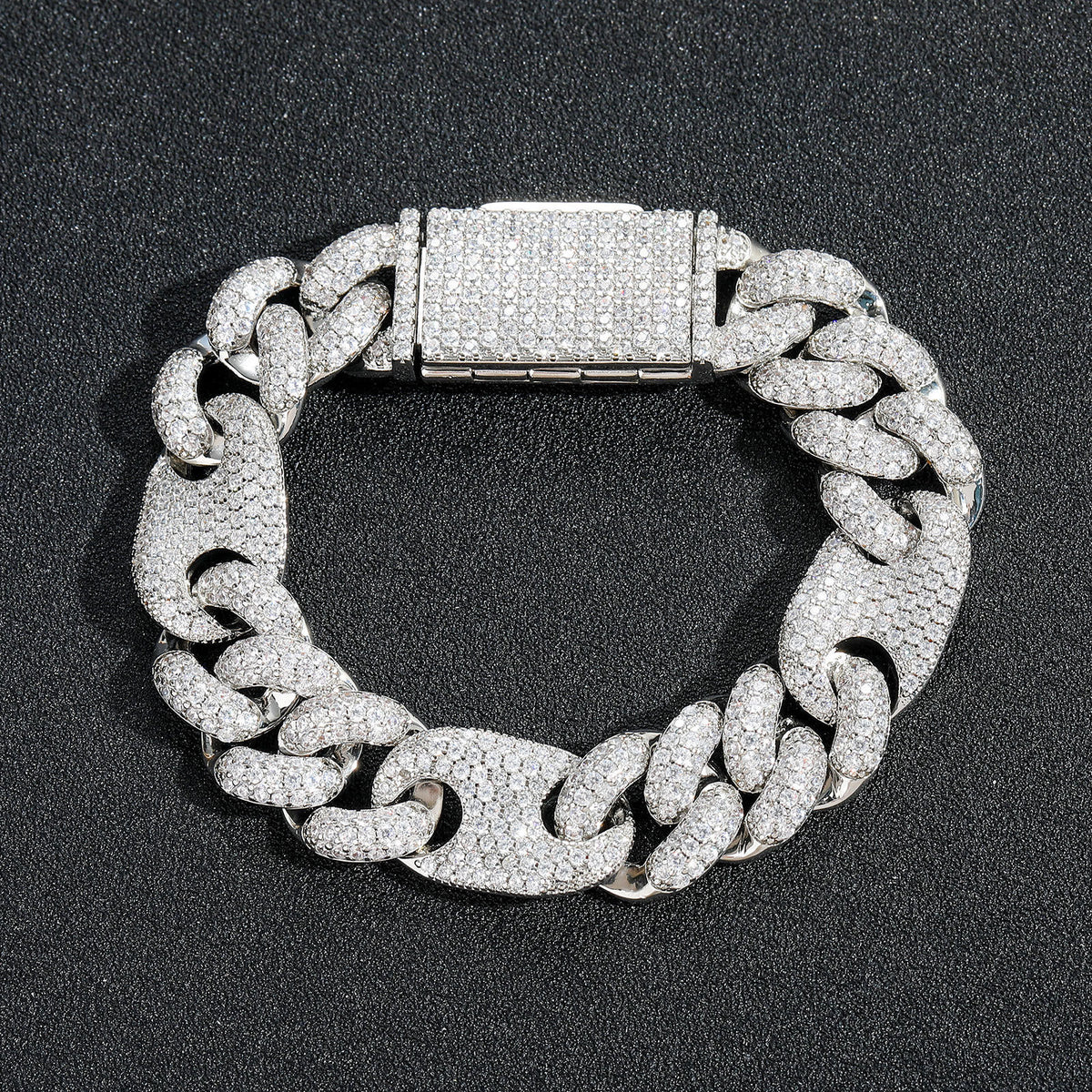 Hip Hop Heart Cubic Zirconia Bracelet for Men and Women product image