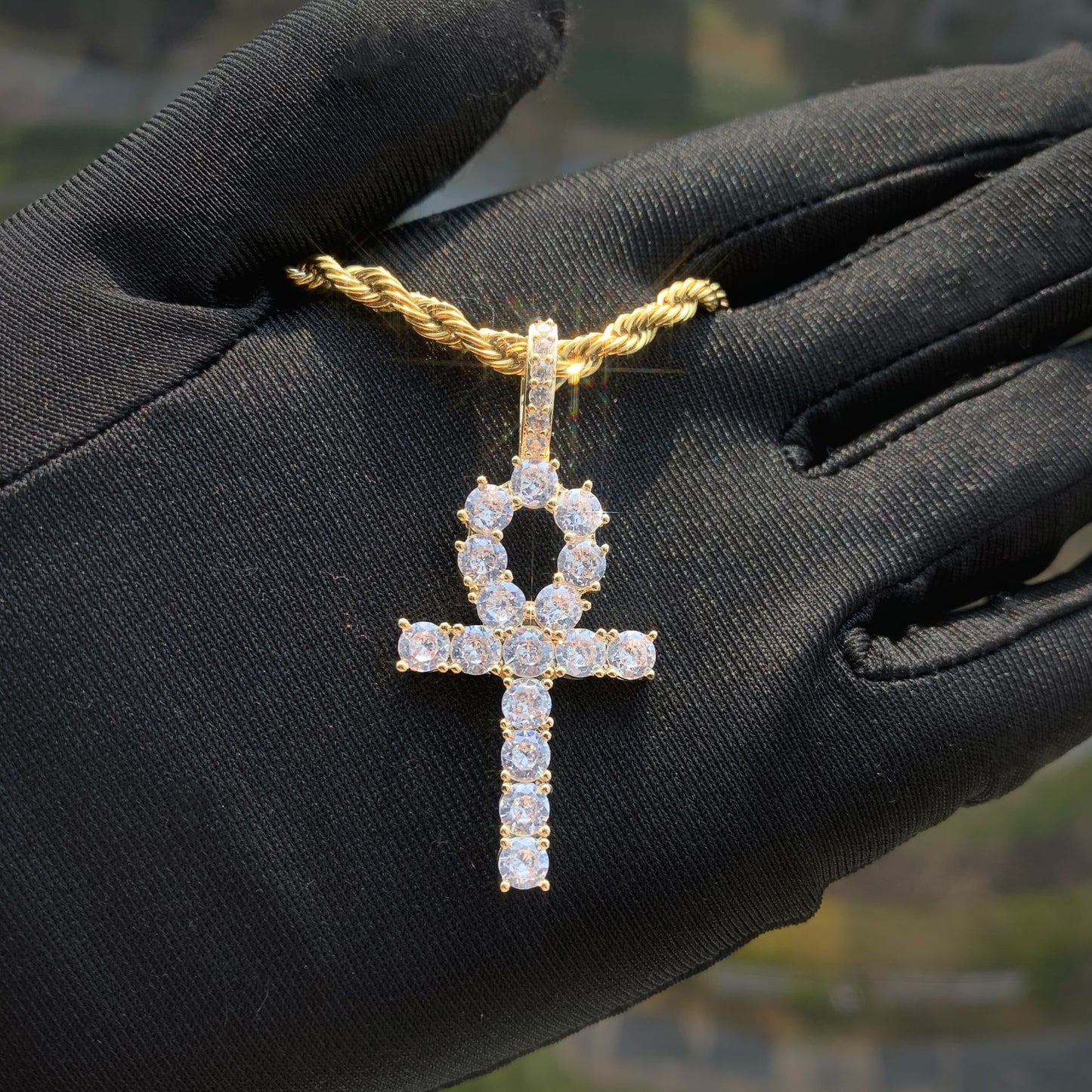 Iced Out Cross Pendant Necklace Unisex Hip Hop Statement Jewelry