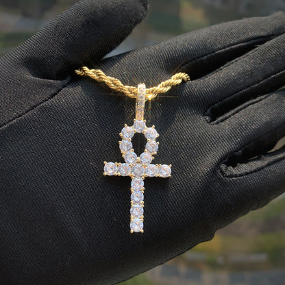Iced Out Cross Pendant Necklace Unisex Hip Hop Statement Jewelry