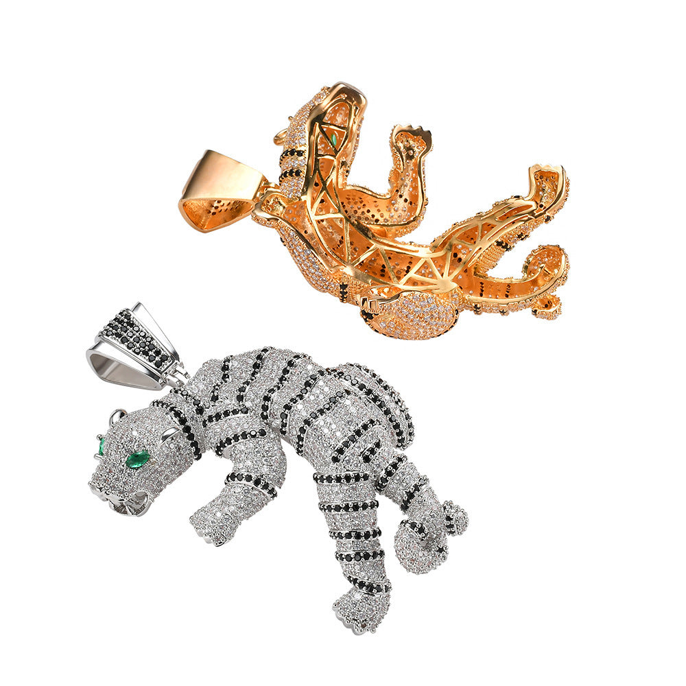 Hip Hop Vintage Eye Tiger Cubic Zirconia Pendant Necklace for Men and Women