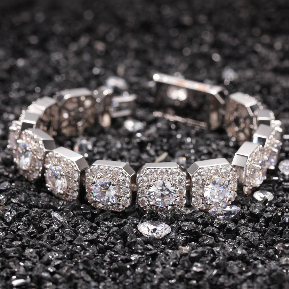 Unisex Iced Cubic Zirconia Chain Bracelet in Gold or Silver Tone - Hip Hop Statement Link Bracelet 7 Inch / 8 Inch