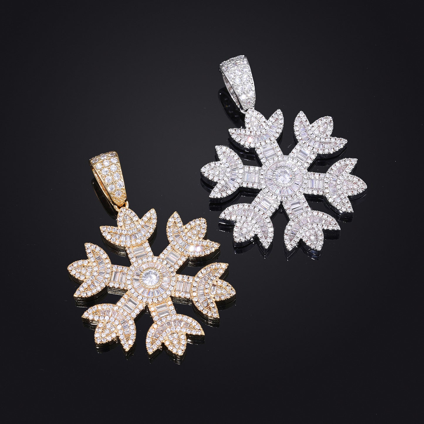 Iced Out Snowflake Pendant Necklace, Rope Chain, Zircon Hip Hop Jewelry product image