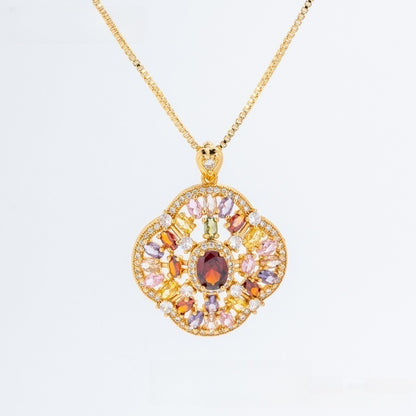 Vintage Teardrop Floral Pendant Necklace for Women Elegant Statement Jewelry