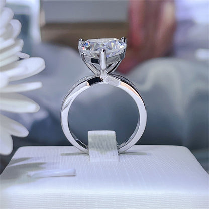 Heart Cut Moissanite Ring for Women, Halo-Style Engagement Ring, 1 Carat 2 Carat 3 Carat 5 Carat Promise Ring