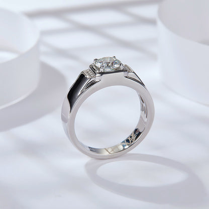 Men’s 1 Carat Moissanite Ring, 18K Gold Plated Wedding Band with Round Center Stone and Side Accents