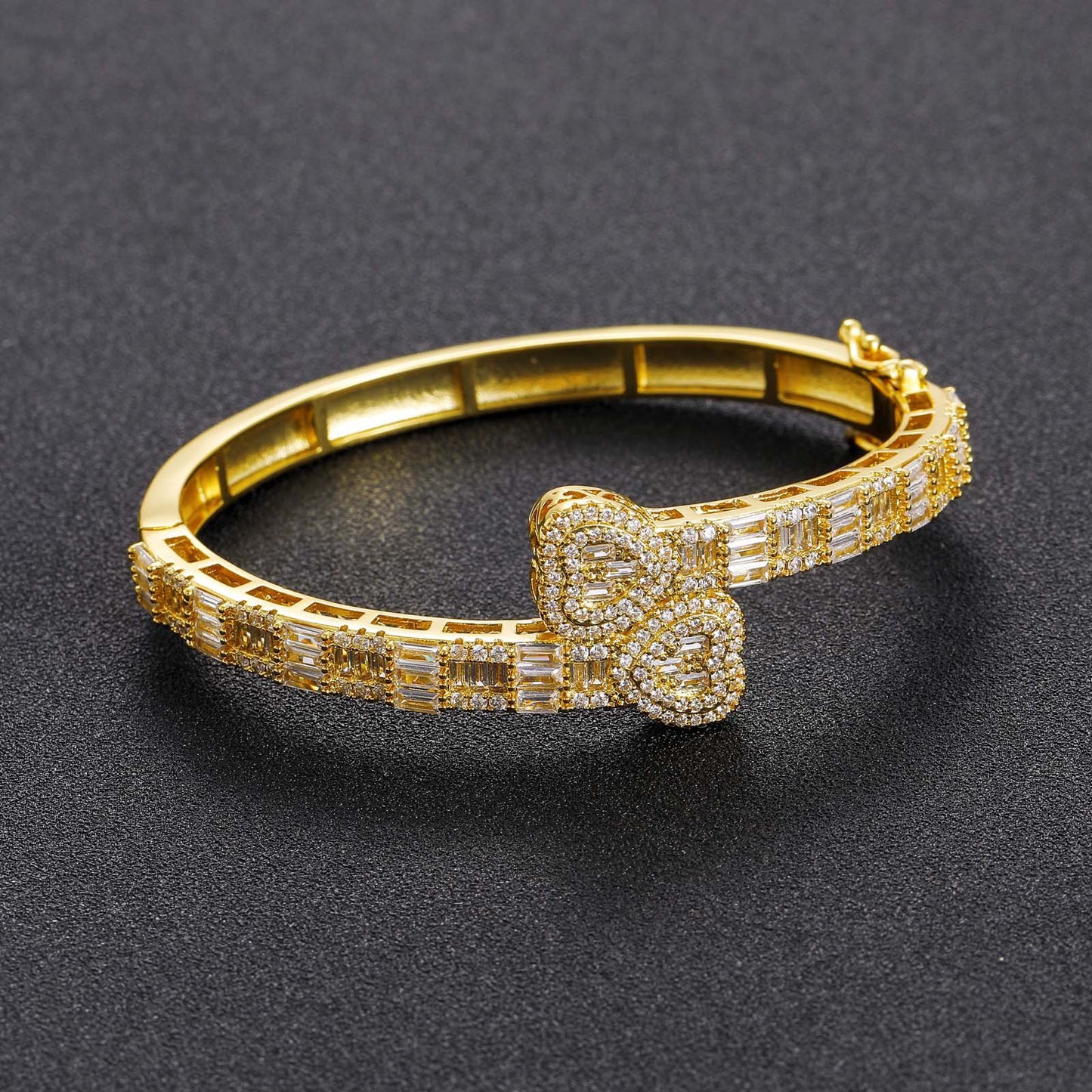 Hip Hop Light Luxury Heart Square Cubic Zirconia Bracelet for Men and Women