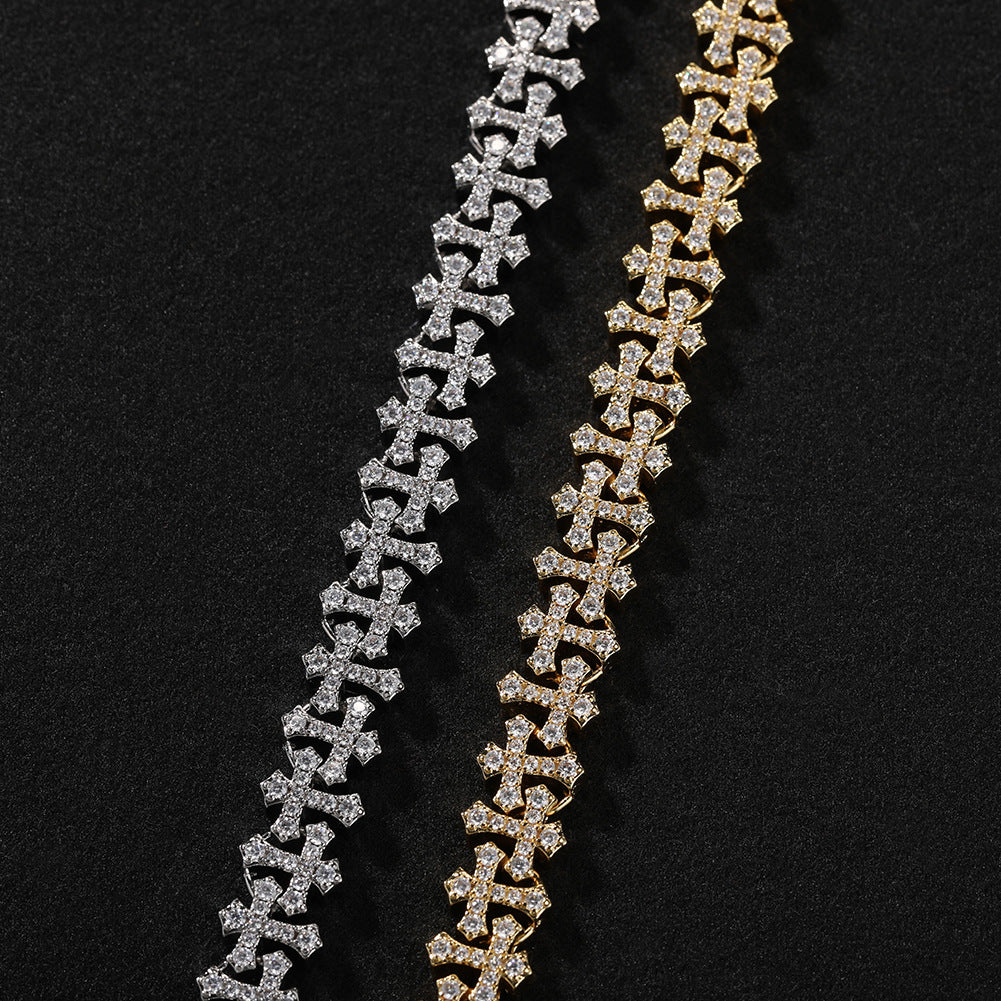 Men’s Iced Out Cross Necklace – Cubic Zirconia Hip Hop Chain Pendant in Gold or Silver