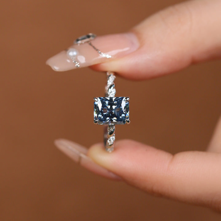3CT Radiant Moissanite Twisted Ring