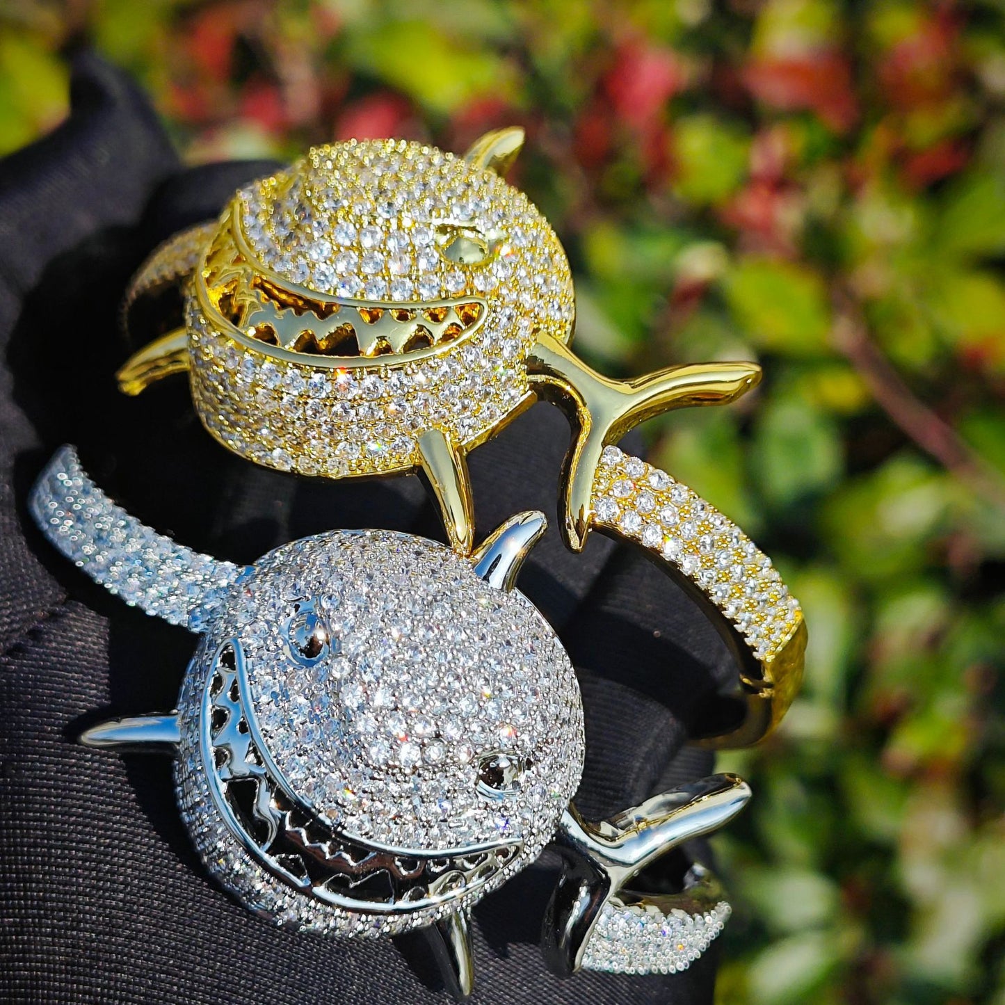 Iced Out Shark Bracelet for Unisex
