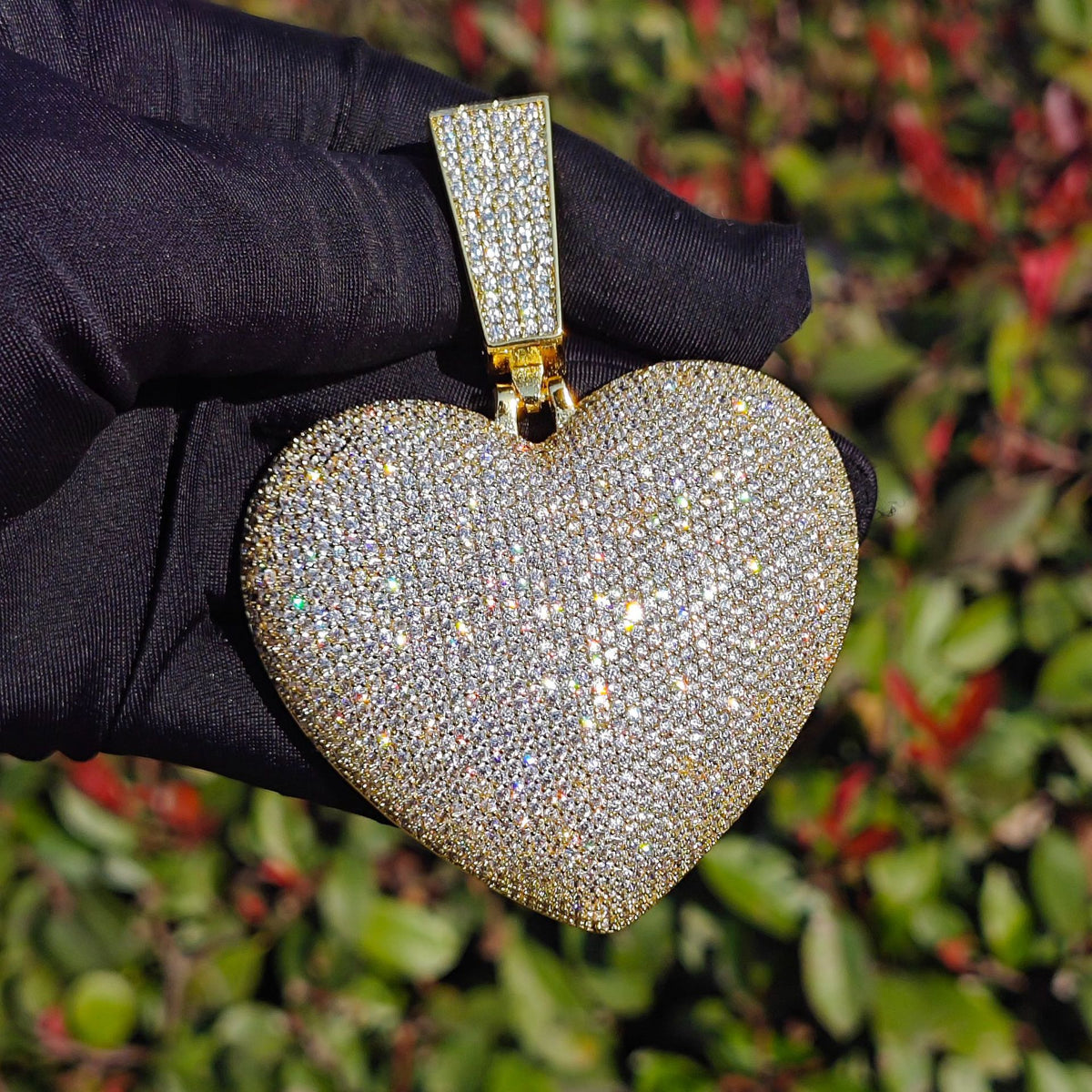 Iced Out Heart Pendant Necklace product image